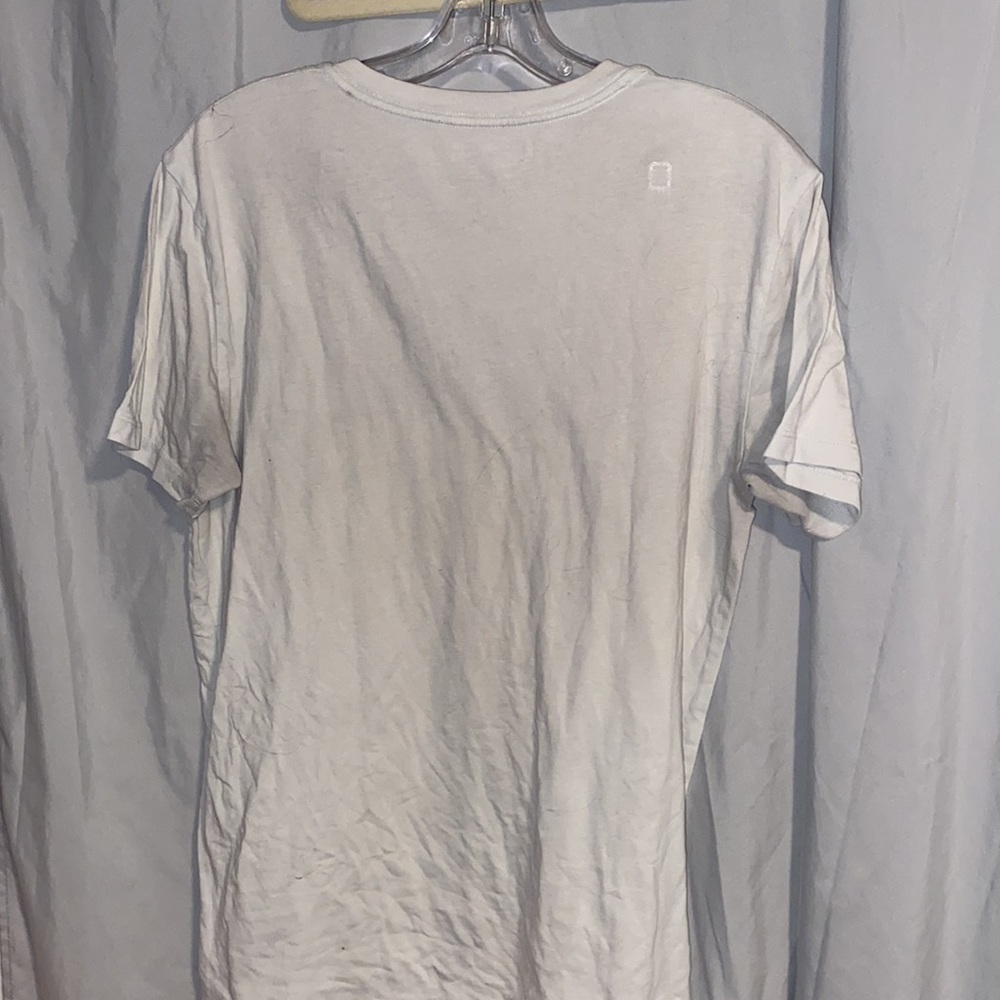 Off white shirt - Picture 2 of 4